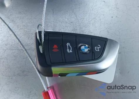 2025 BMW 3 Series 330I from USA, damaged, VIN 3MW69CW04S8F18319